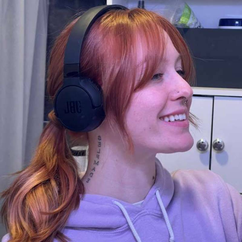 Meet Amelia, 28 Female from Ottawa Ontario, Canada - Free Online Dating at AhhDate