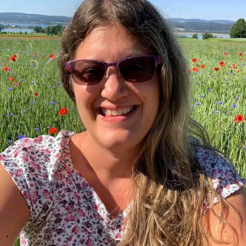 Meet Thana, 32 Female from Canada - Free Online Dating at AhhDate