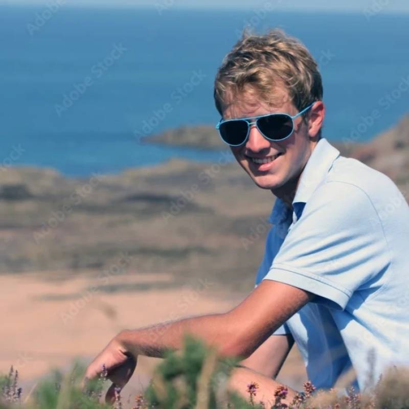 Meet Stéphane, 18 Male from Франция - Free Online Dating at AhhDate