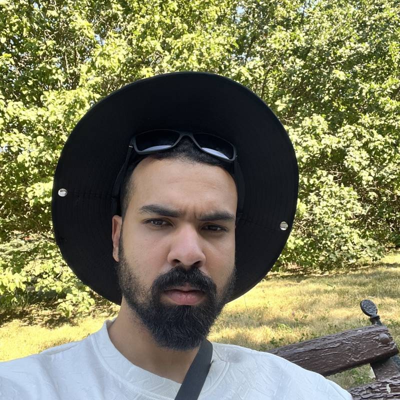 Meet Younis, 24 Male from Oman - Free Online Dating at AhhDate