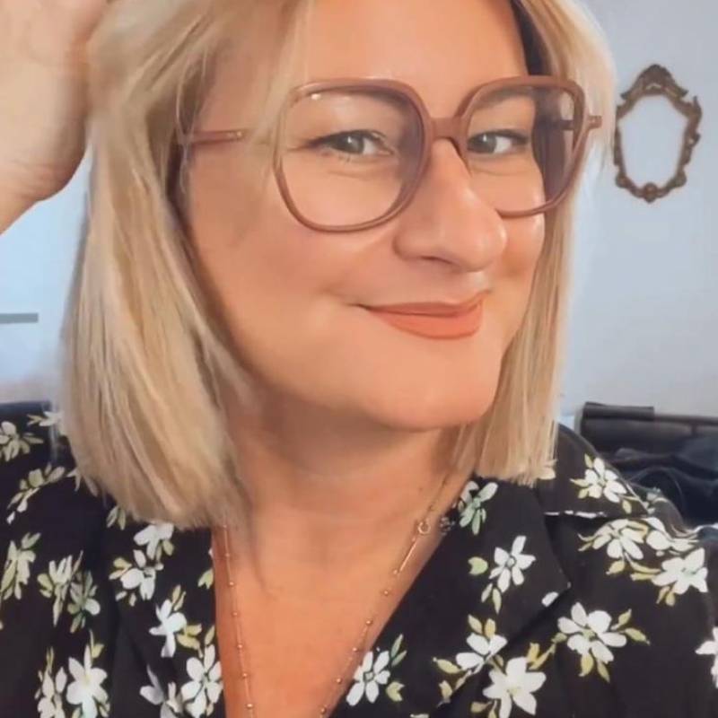 Meet Jacqueline, 38 Female from Spain - Free Online Dating at AhhDate