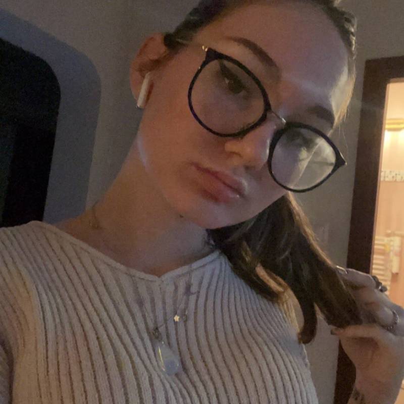 Meet Abby, 18 Female from United States - Free Online Dating at AhhDate - Photo 20319