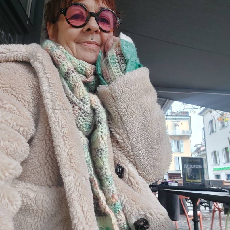 Meet Karine, 58 Female from Suíça - Free Online Dating at AhhDate - Photo 19544