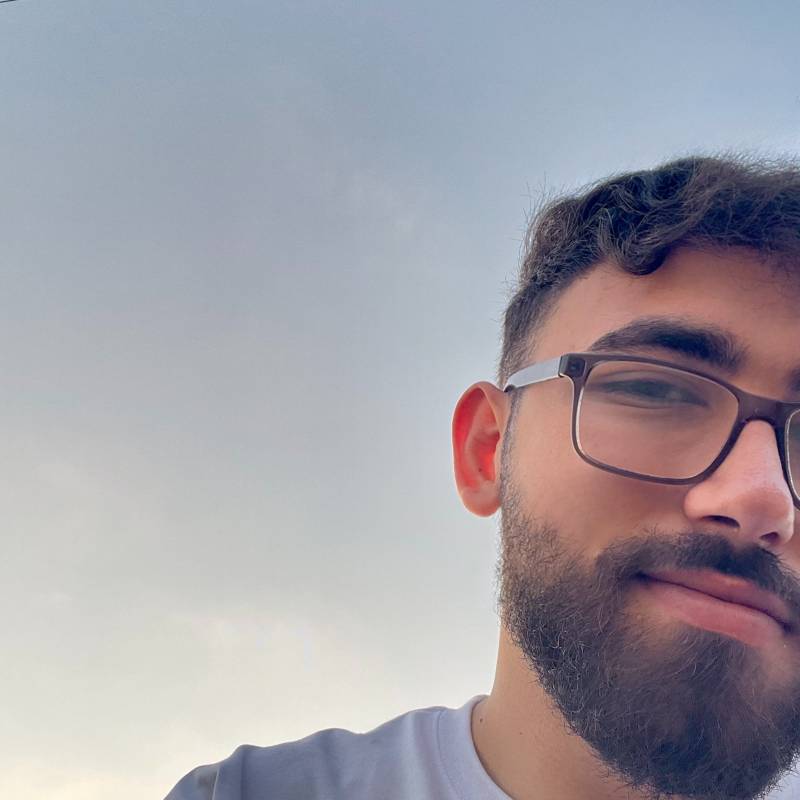 Meet Ahmad, 20 Male from Libanon - Free Online Dating at AhhDate