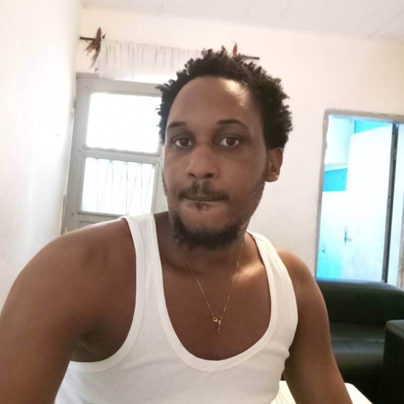 Meet Denis, 30 Male from Douala, Kamerun - Free Online Dating at AhhDate - Photo 18082