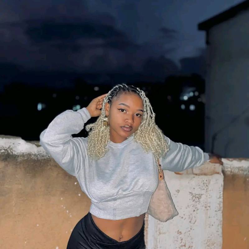 Meet Chinah, 22 Female from Madagascar - Free Online Dating at AhhDate