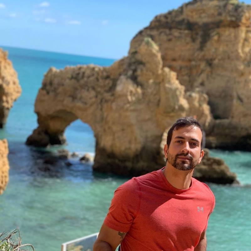 Meet Richard, 49 Male from Ferney-Voltaire, Frankrijk - Free Online Dating at AhhDate - Photo 20205