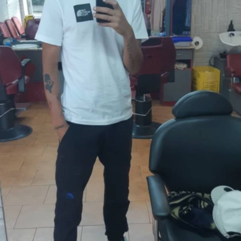 Meet Wael, 18 Male from Tunesien - Free Online Dating at AhhDate