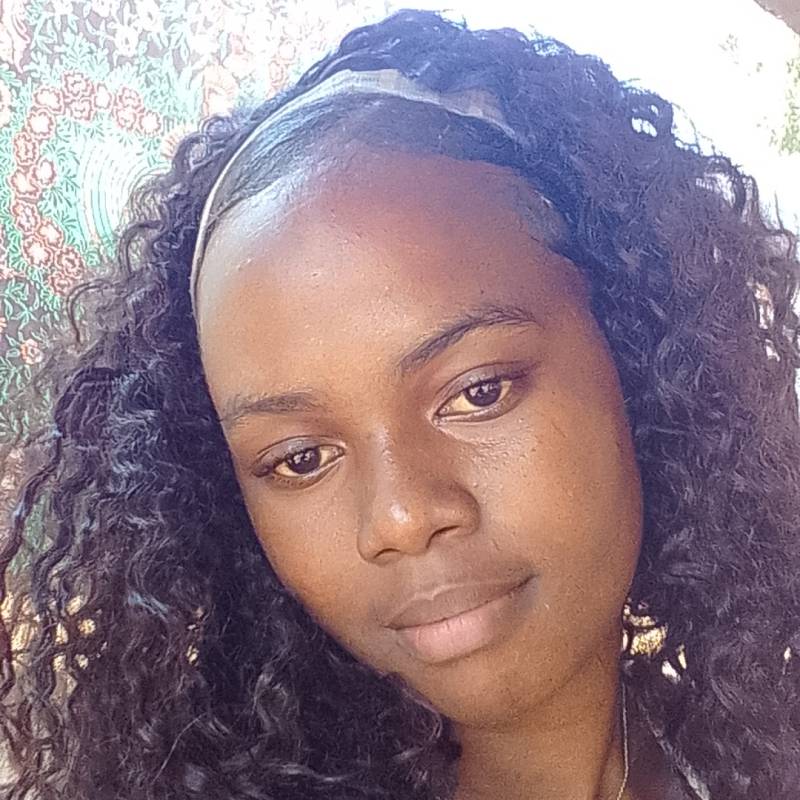 Meet Christina, 22 Female from Madagáscar - Free Online Dating at AhhDate