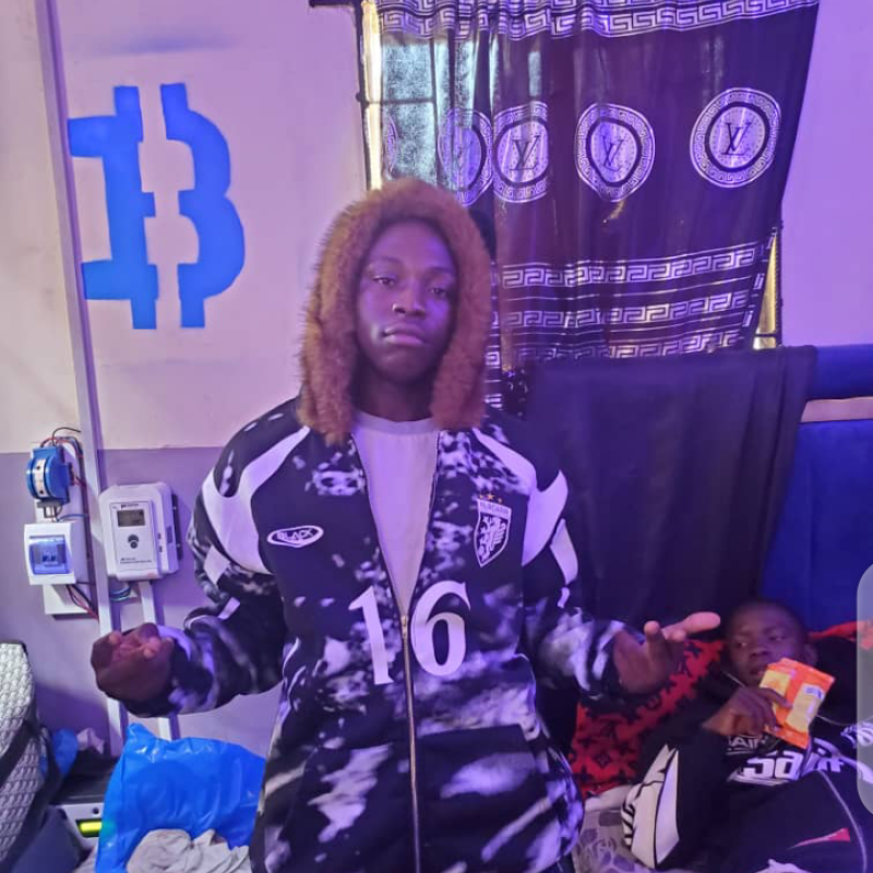 Meet Samuel, 19 Male from نيجيريا - Free Online Dating at AhhDate