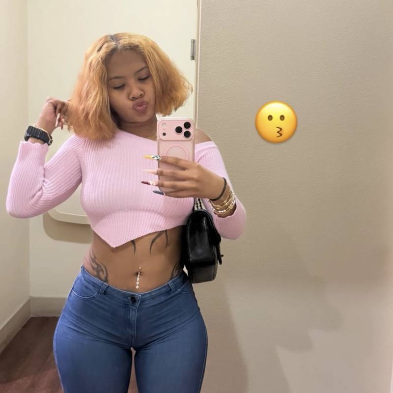 Meet Aria, 29 Female from États-Unis - Free Online Dating at AhhDate