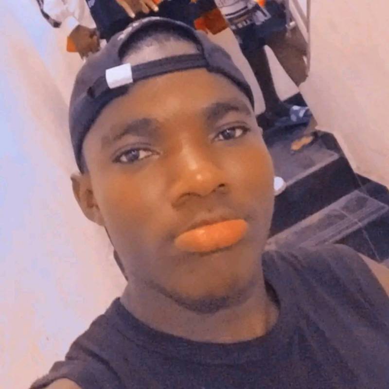 Meet Zie Fousseni, 23 Female from Cote dIvoire - Free Online Dating at AhhDate