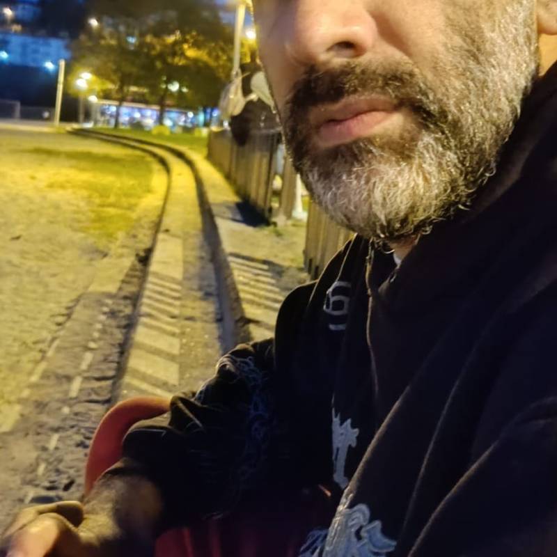Meet José, 41 Male from Spain - Free Online Dating at AhhDate