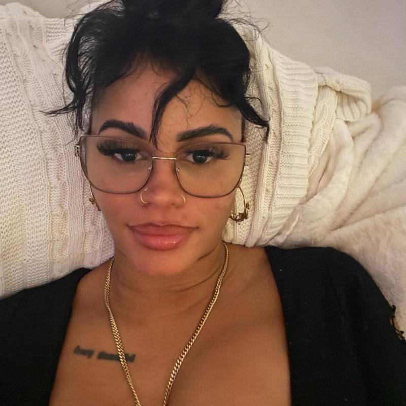 Meet Clara, 35 Female from Vereinigte Staaten - Free Online Dating at AhhDate