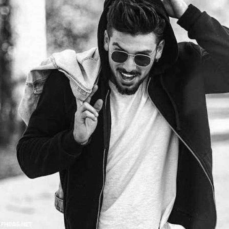 Meet Zekö, 18 Male from Kuwait - Free Online Dating at AhhDate