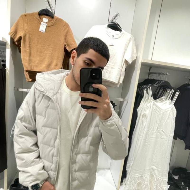 Meet Moe, 18 Male from Malásia - Free Online Dating at AhhDate