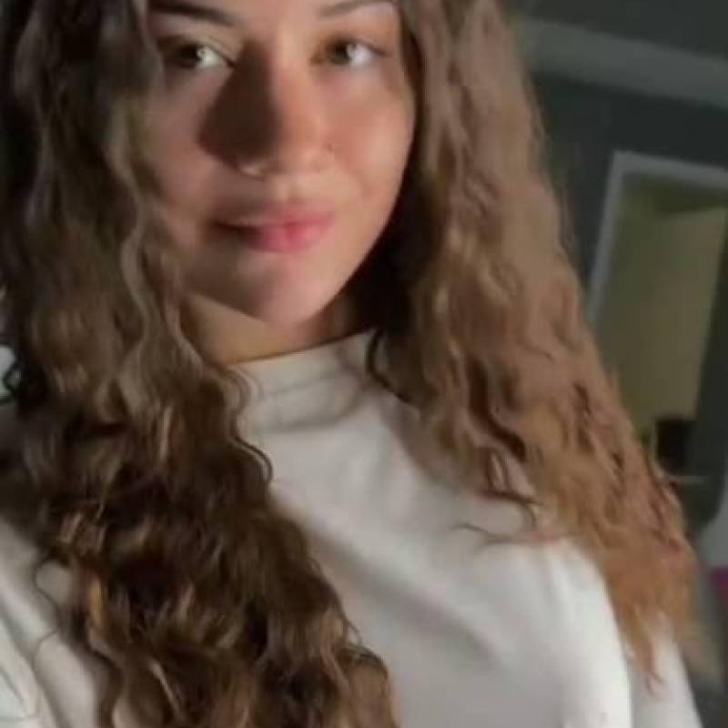 Meet Danielle, 28 Female from United States - Free Online Dating at AhhDate