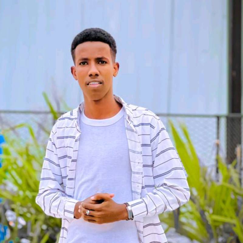 Meet ABDI NAASIR, 19 Male from Somalie - Free Online Dating at AhhDate