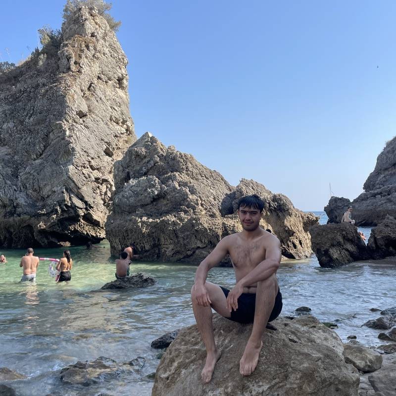 Meet Jamik, 18 Male from Ouzbékistan - Free Online Dating at AhhDate