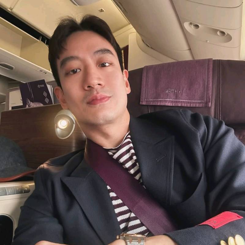 Meet Goerge, 18 Male from Royaume-Uni - Free Online Dating at AhhDate