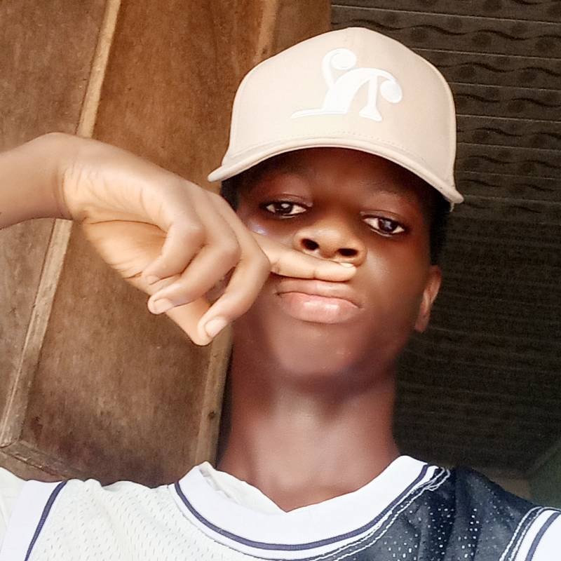 Meet Femi, 18 Male from Nigeria - Free Online Dating at AhhDate