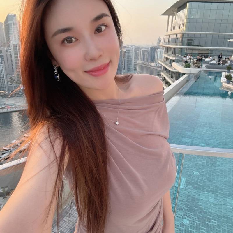 Meet Lisa, 35 Female from Hong Kong - Free Online Dating at AhhDate