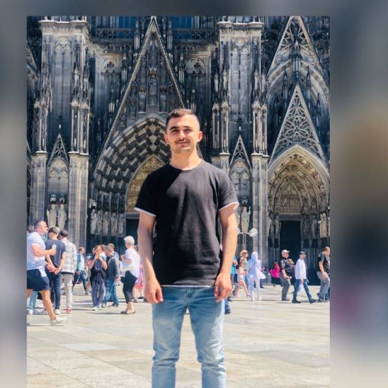 Meet Araz, 18 Male from Gorizia, İtalya - Free Online Dating at AhhDate