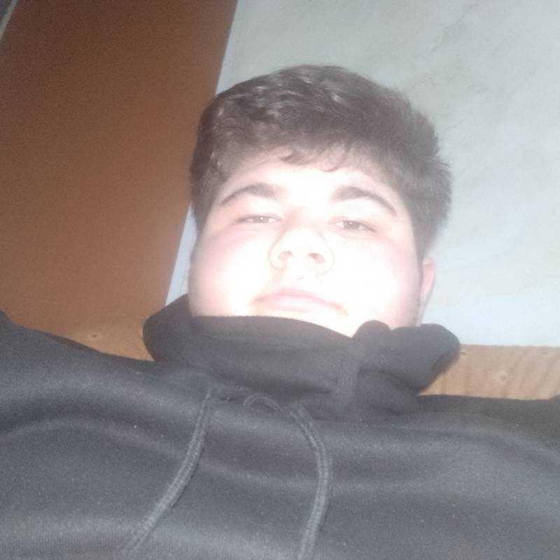 Meet Nenkula, 18 Male from Skopije, Macedonia - Free Online Dating at AhhDate