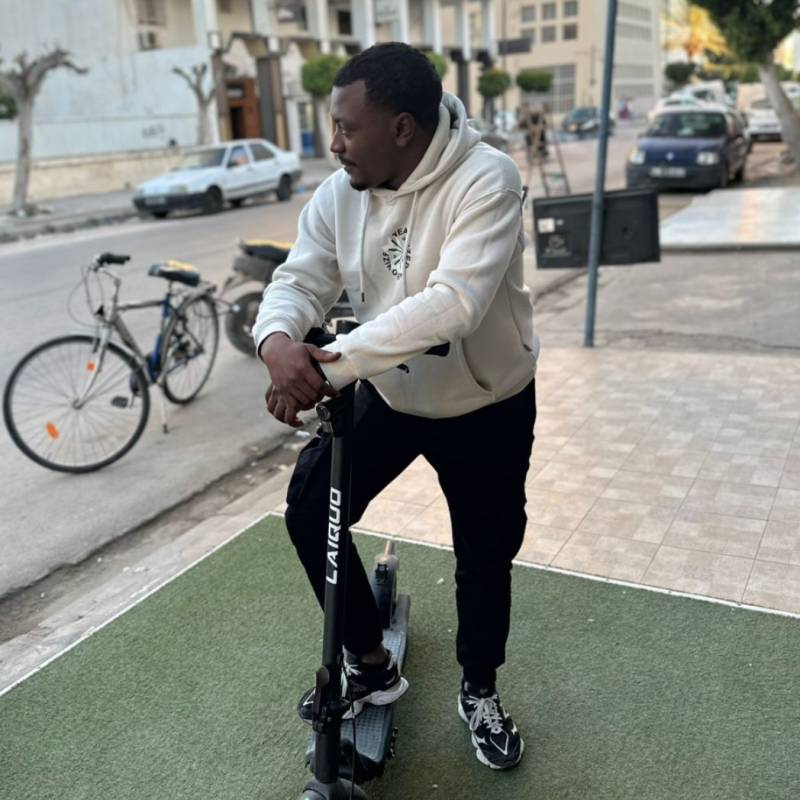 Meet MEleK, 25 Male from Sfax, Тунис - Free Online Dating at AhhDate