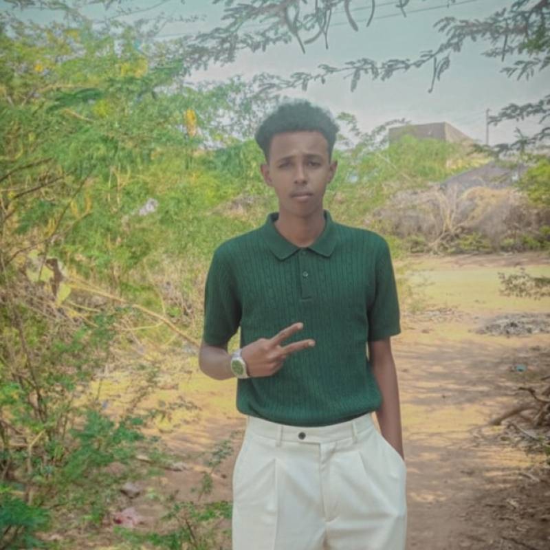 Meet Mohamed, 19 Male from Somalie - Free Online Dating at AhhDate