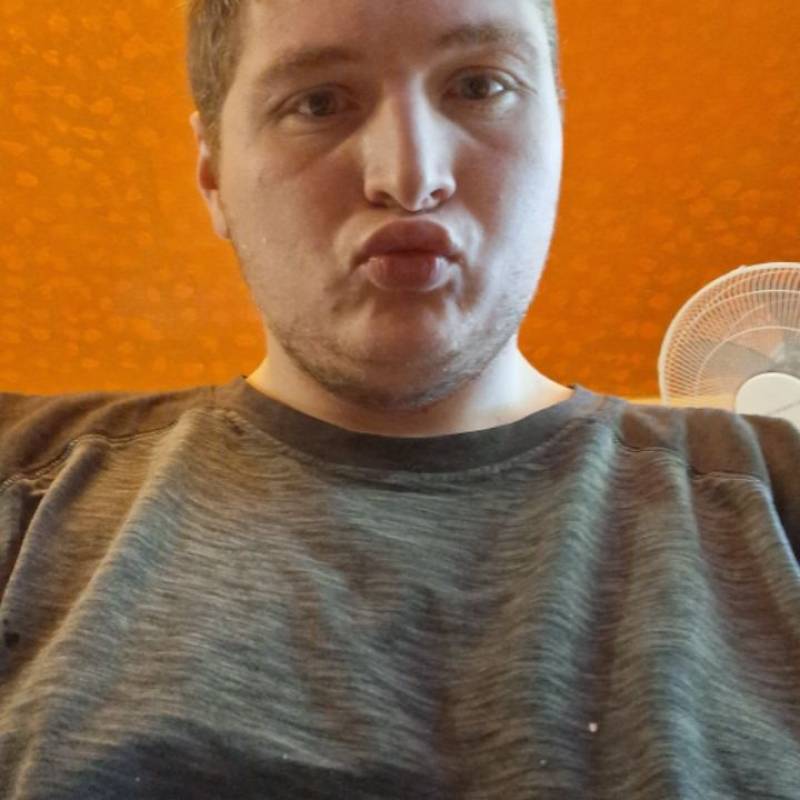 Meet Tyler, 32 Male from Vereinigte Staaten - Free Online Dating at AhhDate - Photo 21160