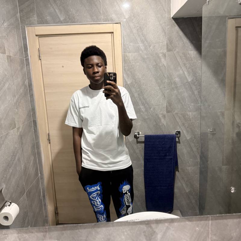 Meet Charles, 18 Male from Ghana - Free Online Dating at AhhDate - Photo 25240