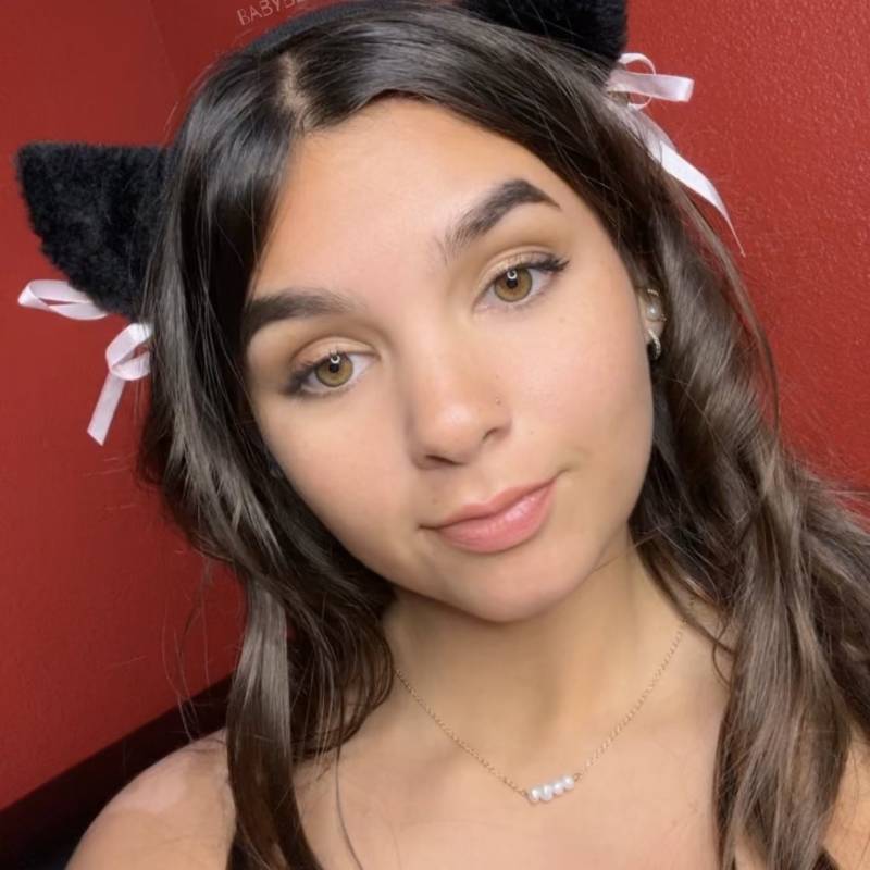 Meet Evelyn, 26 Female from Estados Unidos - Free Online Dating at AhhDate