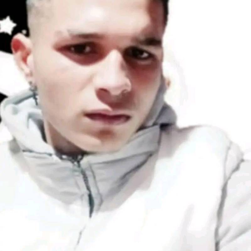 Meet Tibor, 18 Male from Eslováquia - Free Online Dating at AhhDate