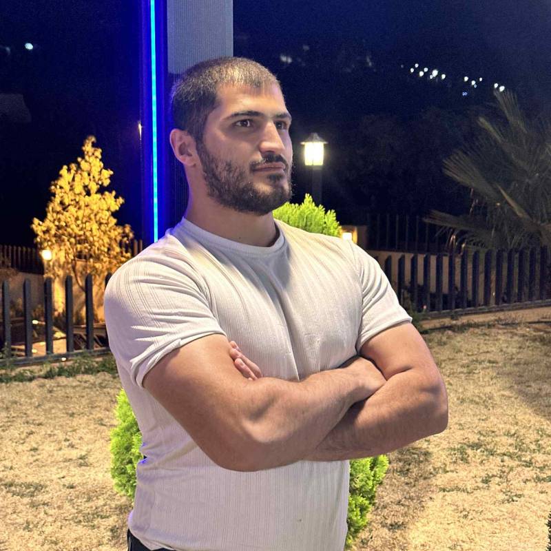 Meet Pola, 18 Male from Irak - Free Online Dating at AhhDate