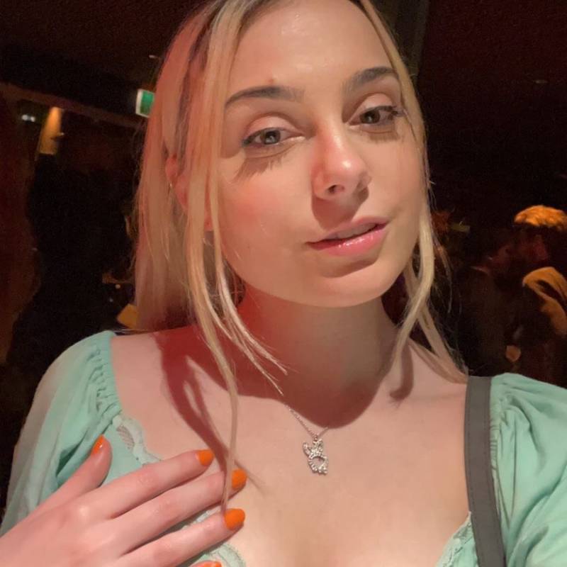 Meet luna, 18 Female from ليتوانيا - Free Online Dating at AhhDate