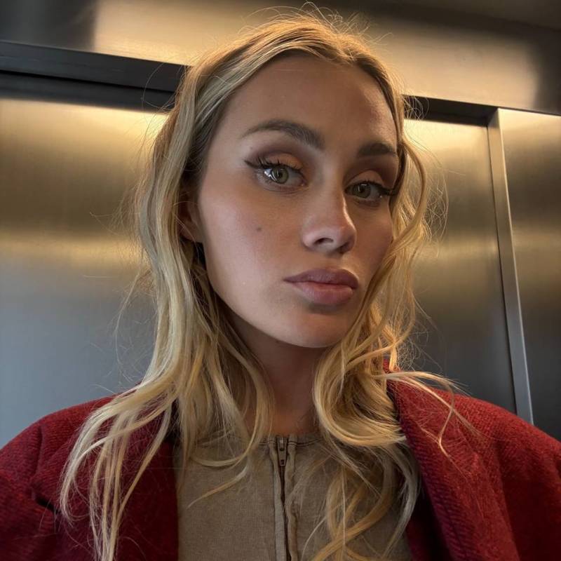 Meet Amelia, 18 Female from stati Uniti - Free Online Dating at AhhDate