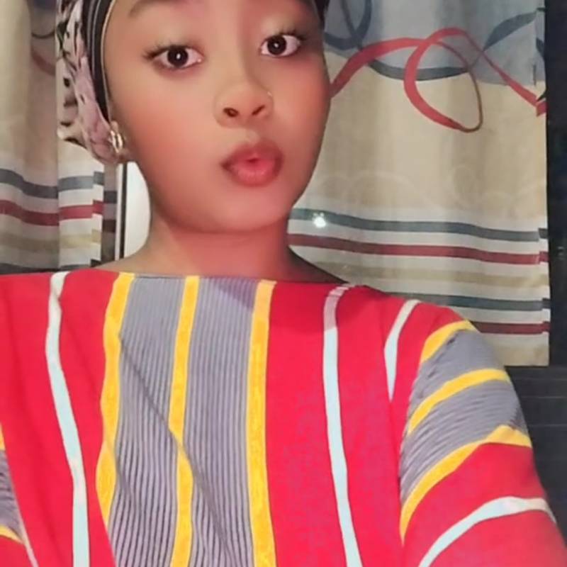 Meet Julia, 18 Female from Madagascar - Free Online Dating at AhhDate - Photo 22515