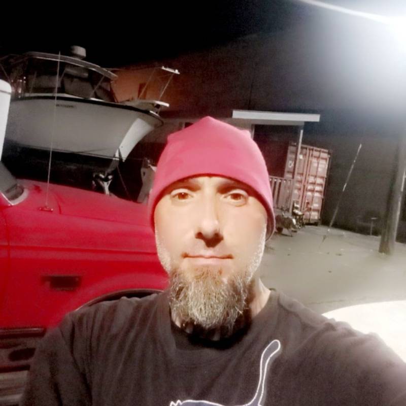 Meet Drew, 43 Male from Hoquiam, Estados Unidos - Free Online Dating at AhhDate