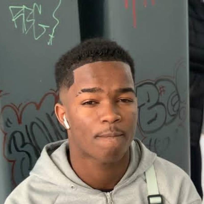 Meet Edmilson, 22 Male from Portugal - Free Online Dating at AhhDate