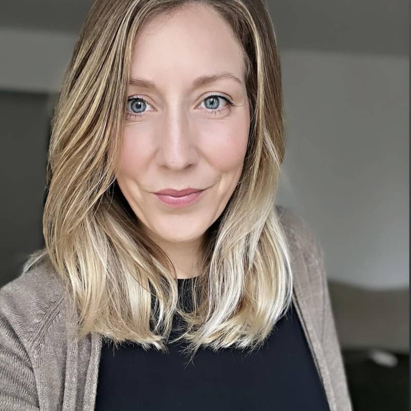 Meet Mariana, 40 Female from Saint malo, France - Free Online Dating at AhhDate