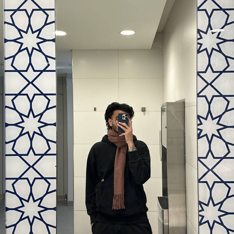 Meet A, 22 Male from Саудовская Аравия - Free Online Dating at AhhDate