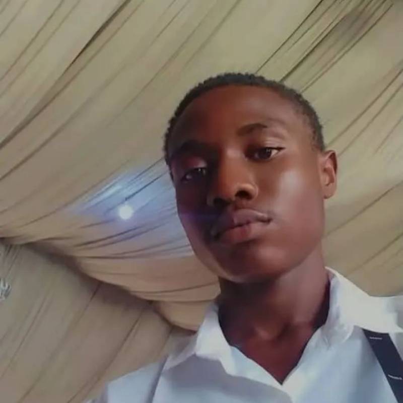 Meet Stunner, 18 Male from Nigeria - Free Online Dating at AhhDate - Photo 23709