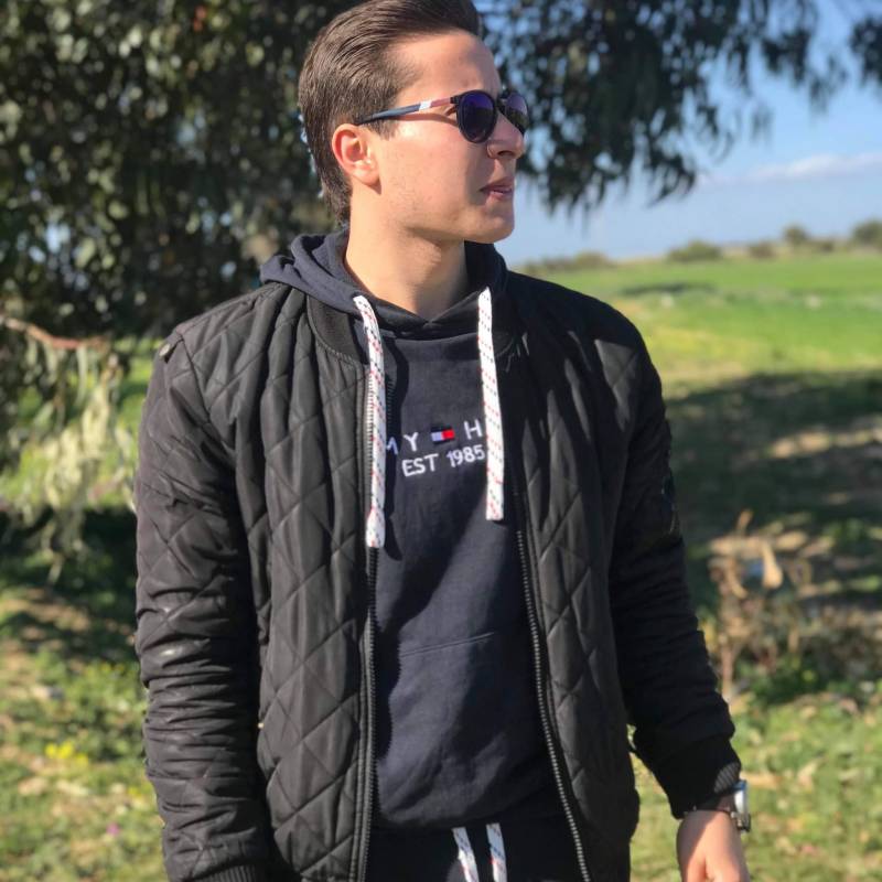 Meet Aziz, 26 Male from Tunisia, Tunus - Free Online Dating at AhhDate