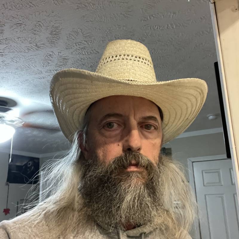 Meet Charlie, 56 Male from Big Stone Gap, Estados Unidos - Free Online Dating at AhhDate - Photo 28483