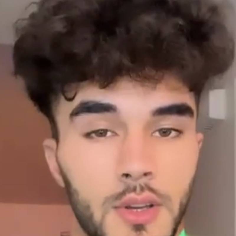 Meet Sadiq, 35 Male from Dubai, Emirados Árabes Unidos - Free Online Dating at AhhDate