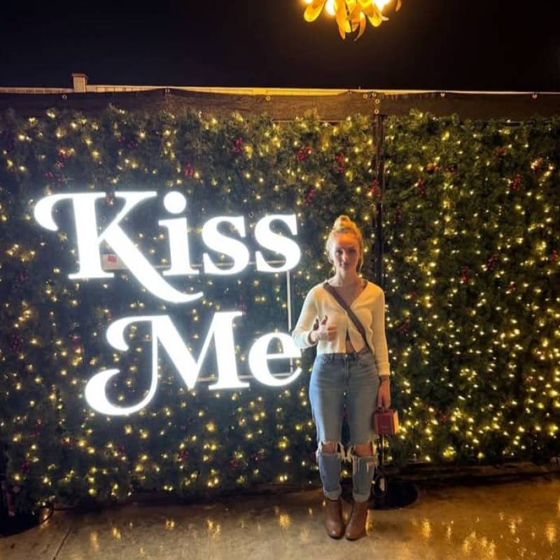 Meet Sarah, 25 Female from Соединенные Штаты - Free Online Dating at AhhDate