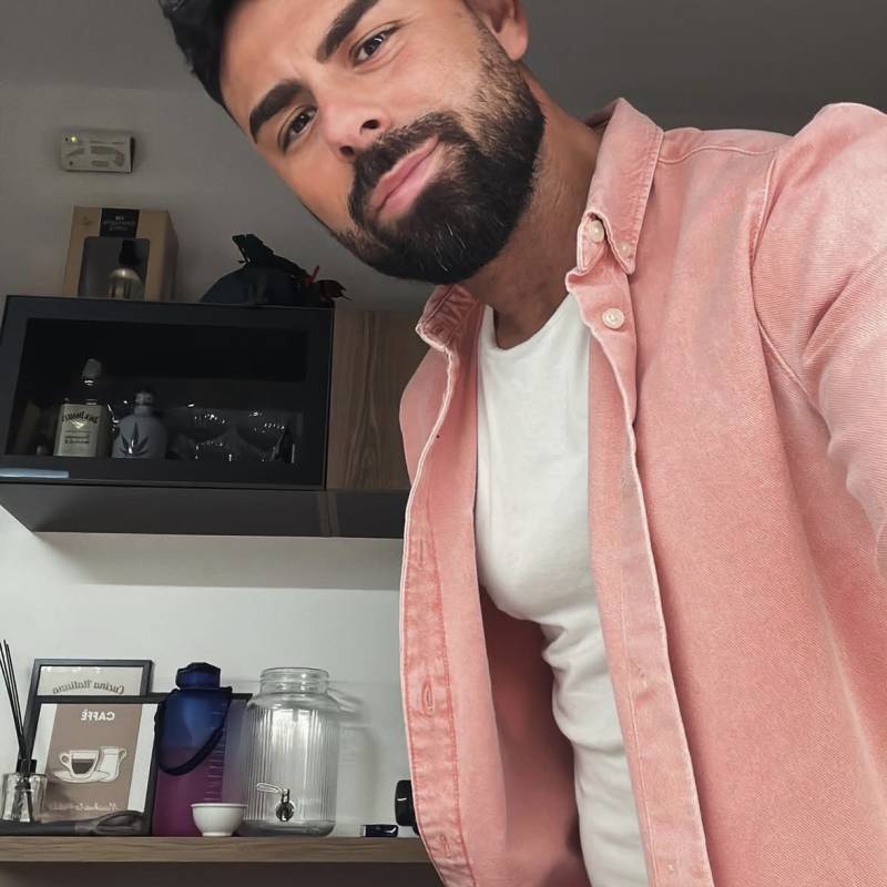 Meet Martin, 48 Male from zurich, Suiza - Free Online Dating at AhhDate