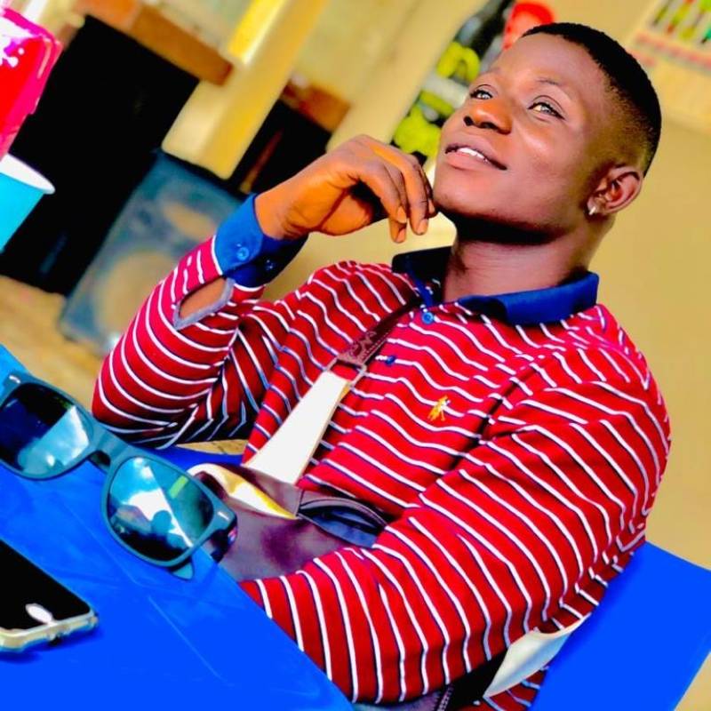 Meet Johnny, 30 Male from Lagos, Nigeria - Free Online Dating at AhhDate