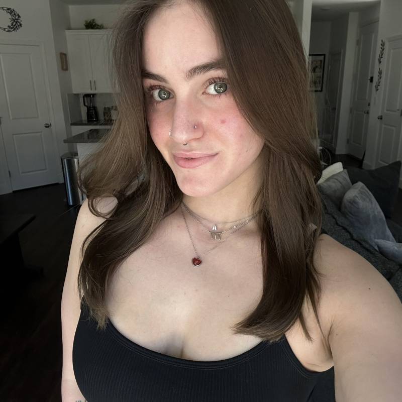 Meet Kristina, 30 Female from Verenigde Staten - Free Online Dating at AhhDate